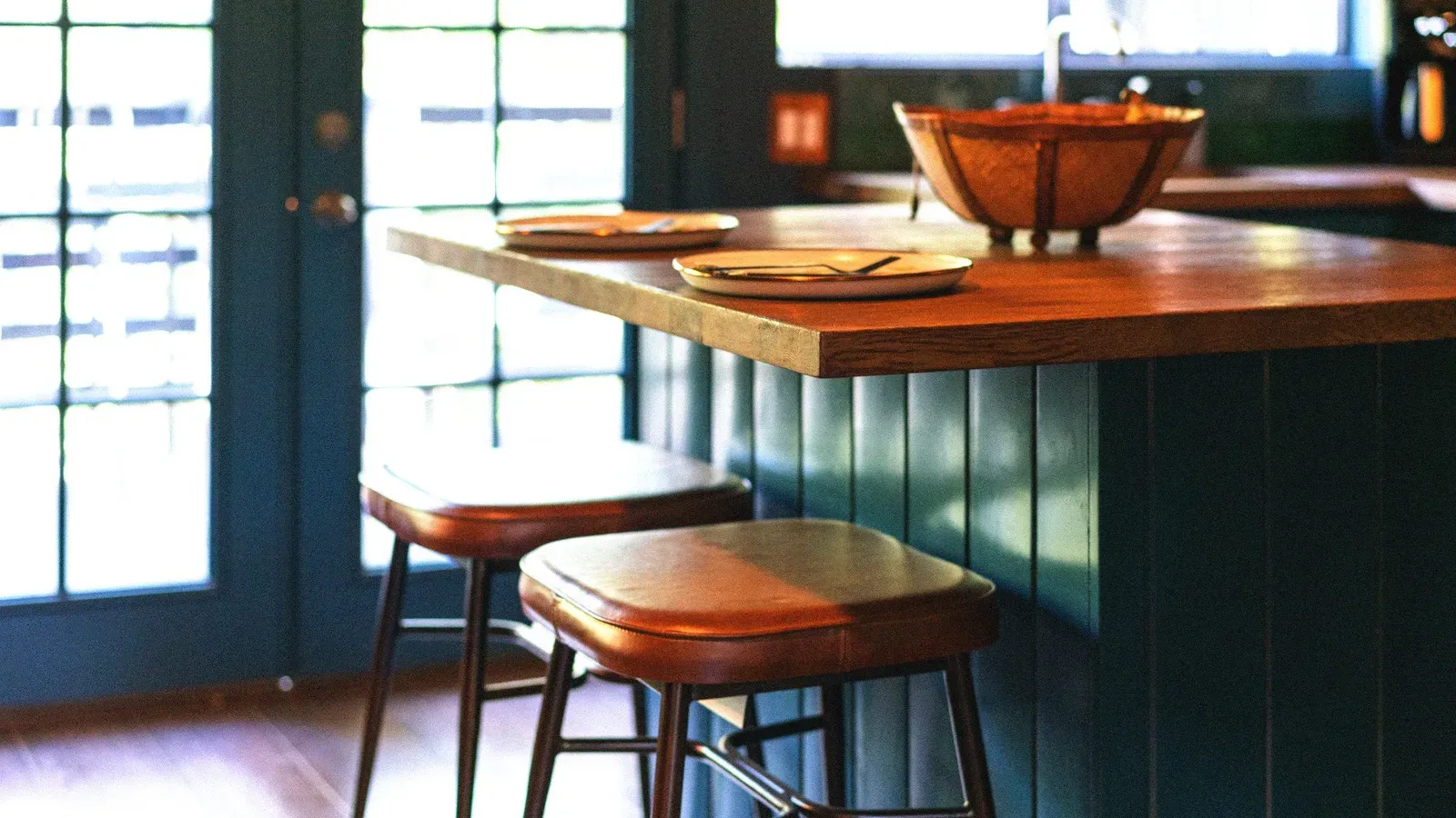 Counter seating keeps the conversation flowing as you cook and eat together.