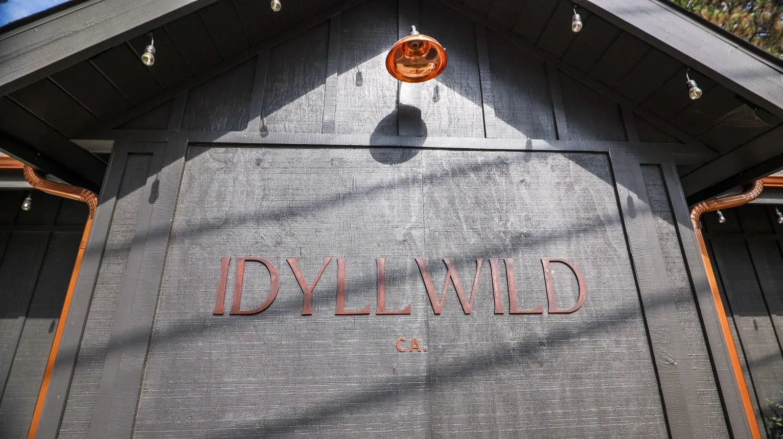 A local metal worker crafted the signs around the property.