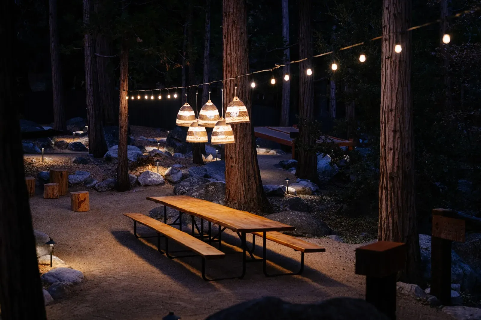 Enjoy an evening cocktail or snack outside.