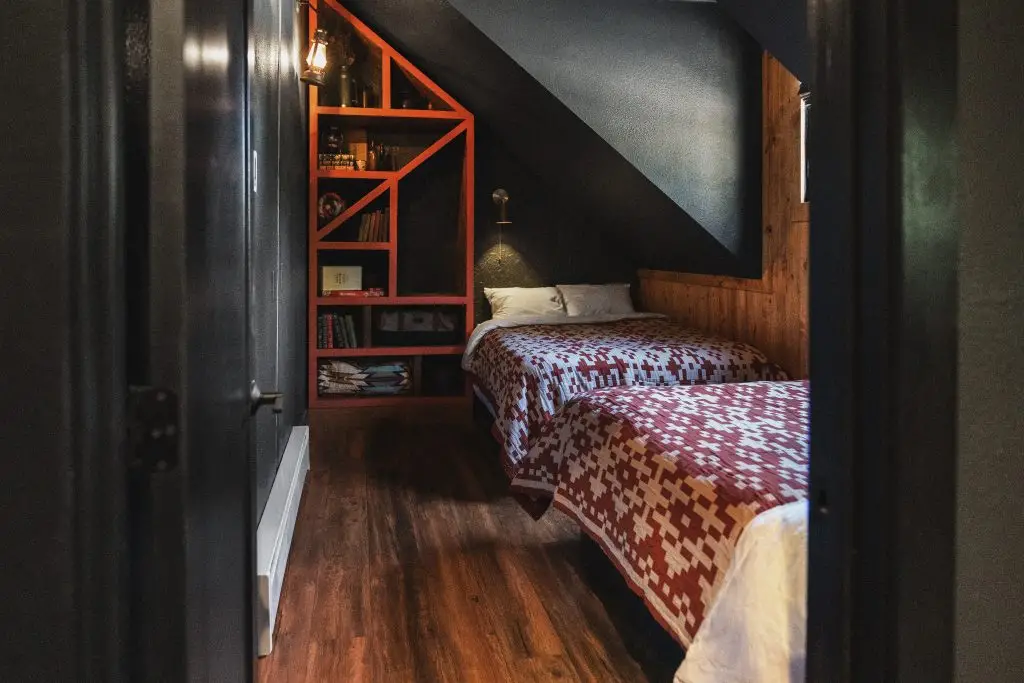 3-bedroom cabin in Idyllwild CA with a hot tub